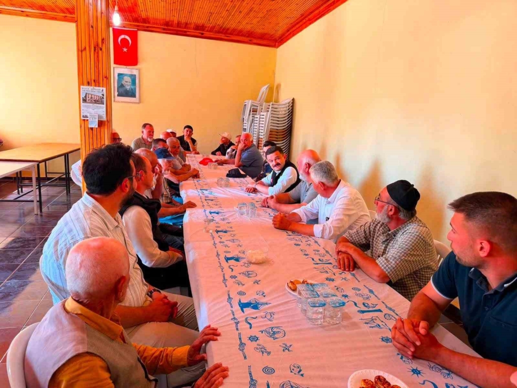 Kaymakam Titiz köylerde incelemelerde bulundu
