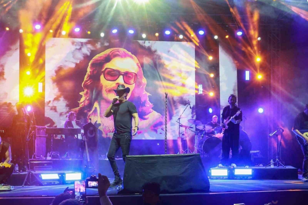 Aba Güreşi Festivali’nde güreş ağası Türk Devletleri Teşkilatı Aksakallar Heyeti Başkanı Binali Yıldırım oldu