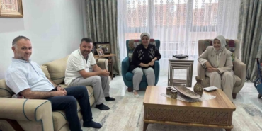 Bakan Yardımcısı Leman Yenigün’den koruyucu aileye ziyaret