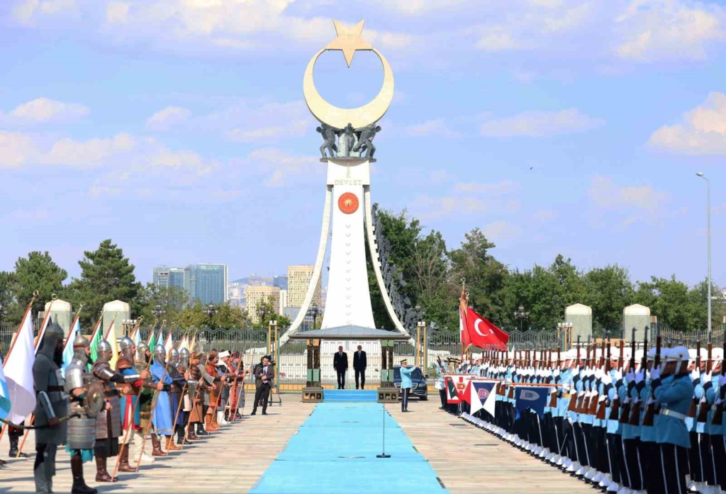 Cumhurbaşkanı Erdoğan, Avusturya Şansölyesi Christian Stocker’i törenle karşıladı