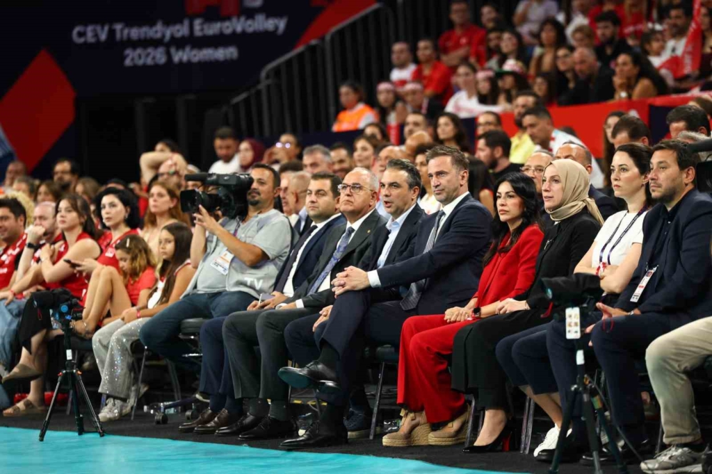 A Milli Kadın Voleybol Takımı, Avrupa Şampiyonası’na galibiyetle başladı