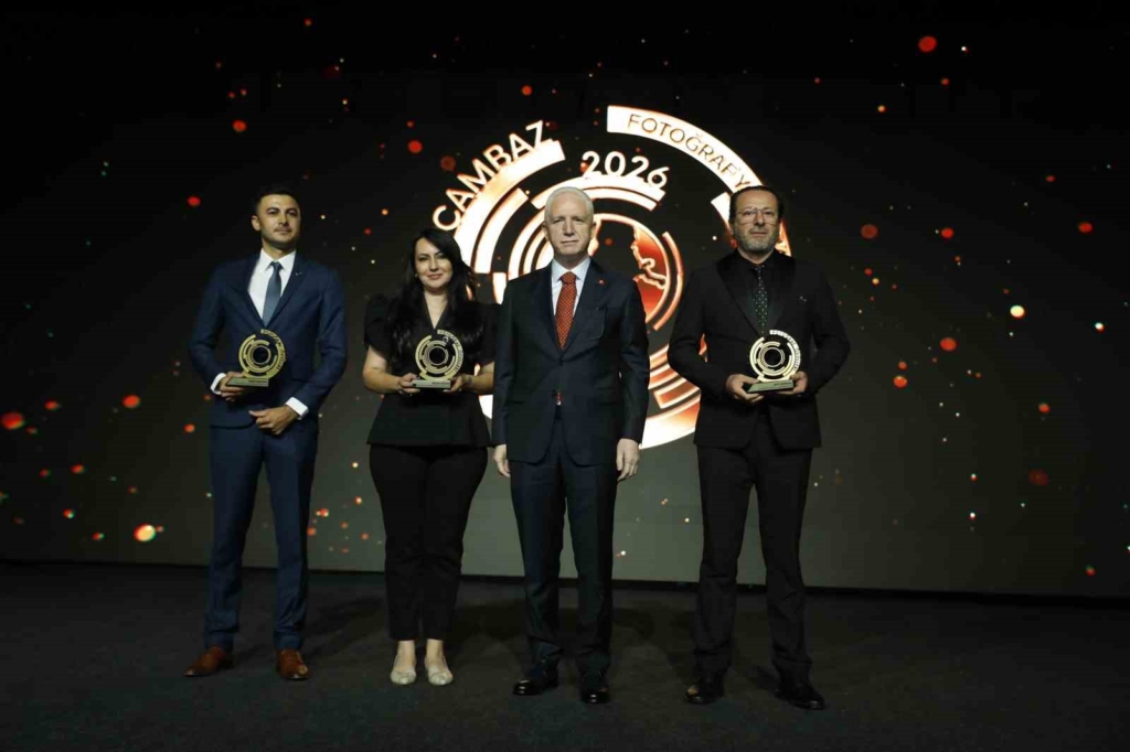 TBMM Başkanı Kurtulmuş: "Türkiye’de yeni bir dönemin kapılarını sonuna kadar açıyoruz"