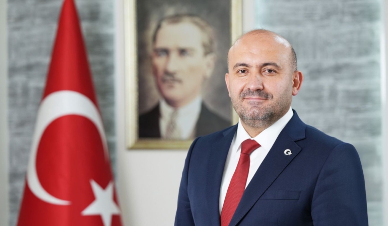 Albayrak’tan 30 Ağustos Zafer Bayramı mesajı