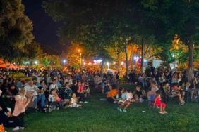 ‘Yaz sineması’ etkinliğine yoğun ilgi
