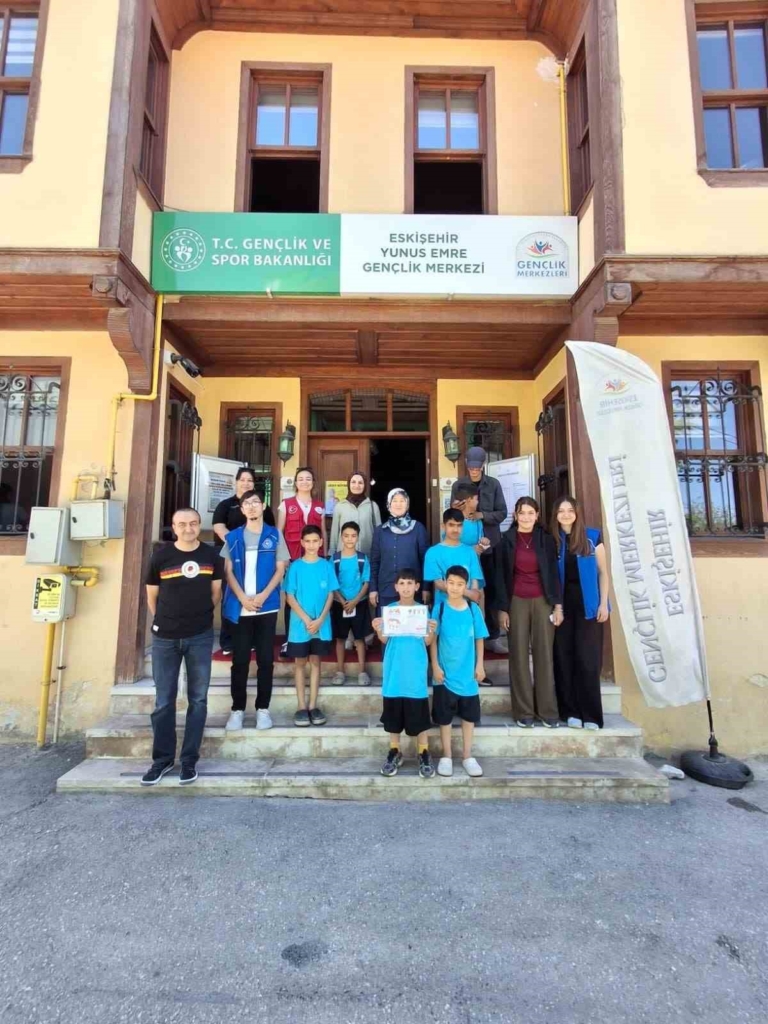 Eskişehir’de ’Çocuklar Oynasın’ projesi hayata geçirildi