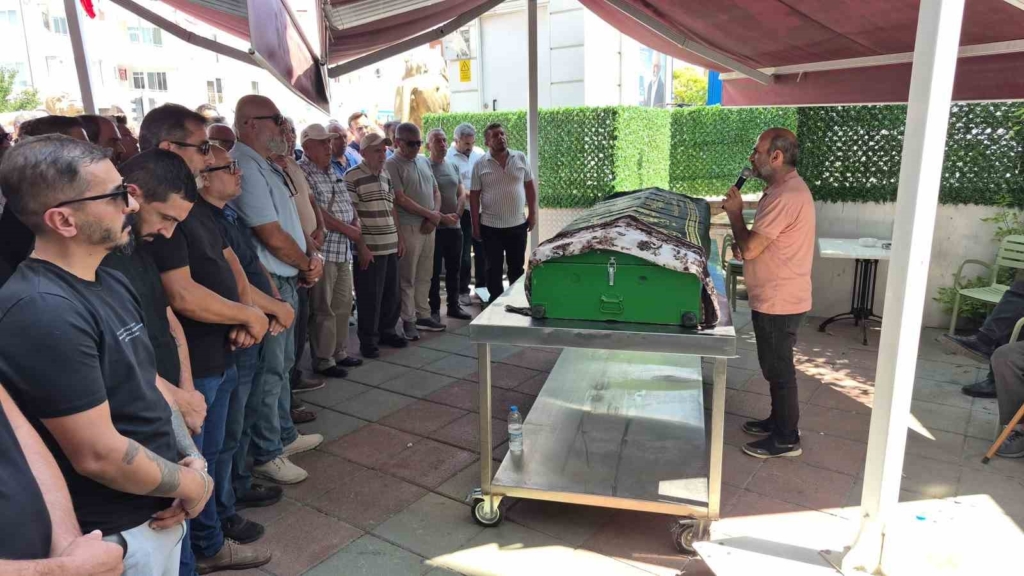 Feci kazada can veren kadın son yolculuğuna uğurlandı