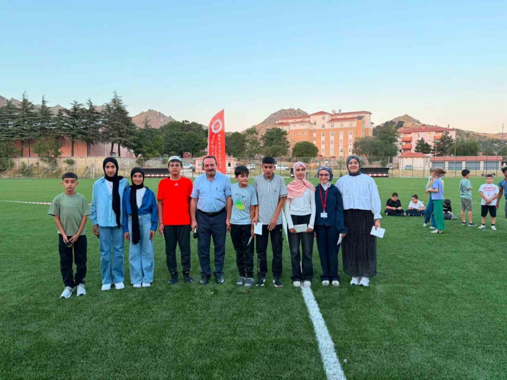 Sivrihisar’da yaz Kur’an kursları kapanış şöleni coşkuyla gerçekleştirildi