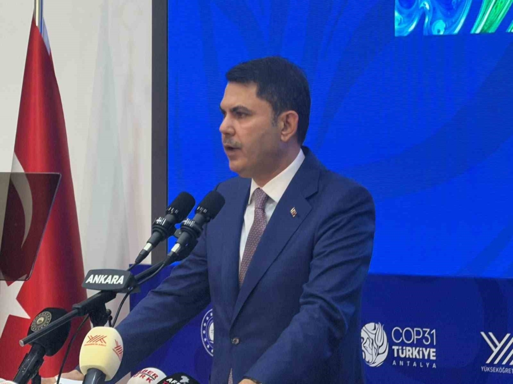 Bakan Kurum: "Dünyanın farklı bölgelerinde devam eden savaşlar enerji arz güvenliğini tehdit ediyor"