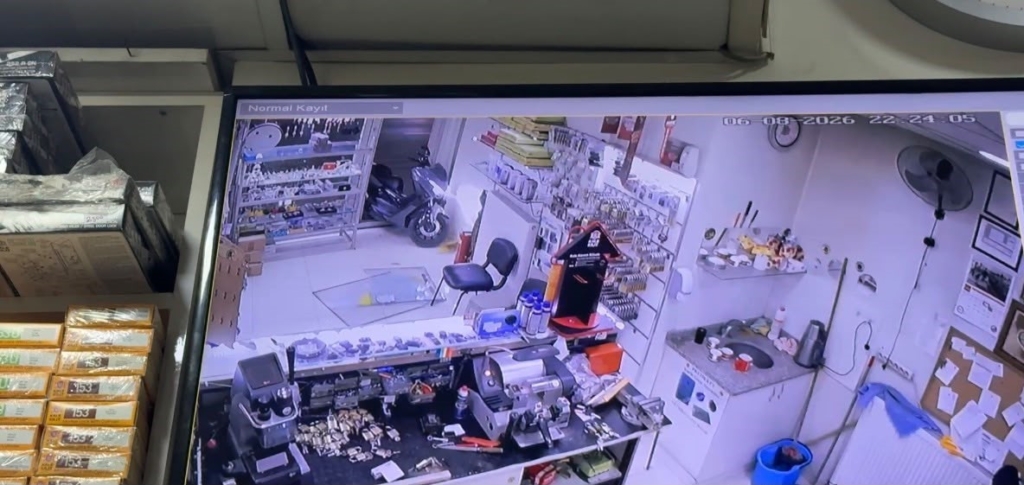 Eskişehir’de kaza sonrası güvenlik kamerası izlenirken bıçaklı kavga: 2 yaralı