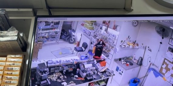 Eskişehir’de kaza sonrası güvenlik kamerası izlenirken bıçaklı kavga: 2 yaralı