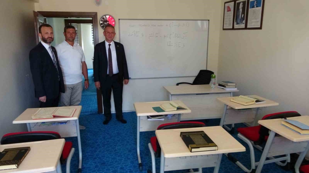 Kütahya Emet’te 15 Temmuz Şehitler Kur’an Kursu açıldı