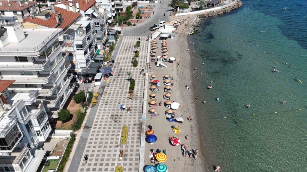 Mudanya’da plajlar ful çekiyor