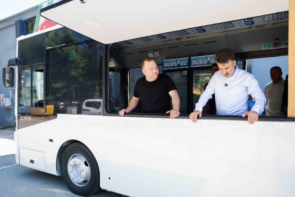 Büyükşehir’den afetlere hazır iki yeni mobil araç