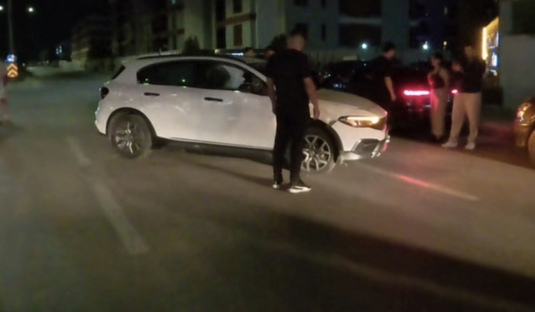 Eskişehir’de otomobil ile motosiklet çarpıştı: 1 yaralı