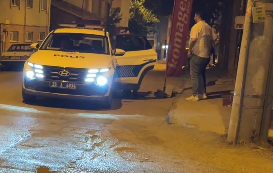 Çiğ köftecide tartışma karakolda bitti, sinir krizi geçiren kadın hastaneye kaldırıldı