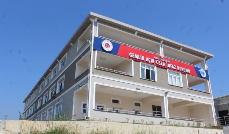 Bursa’da elektrik akımına kapılan firari hükümlü hayatını kaybetti