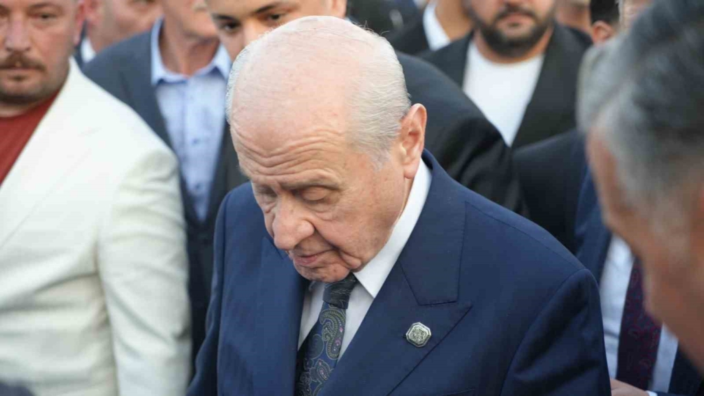 Bahçeli, MHP İl Başkanı’nın oğlu Enes Doğan’ın düğününe katıldı