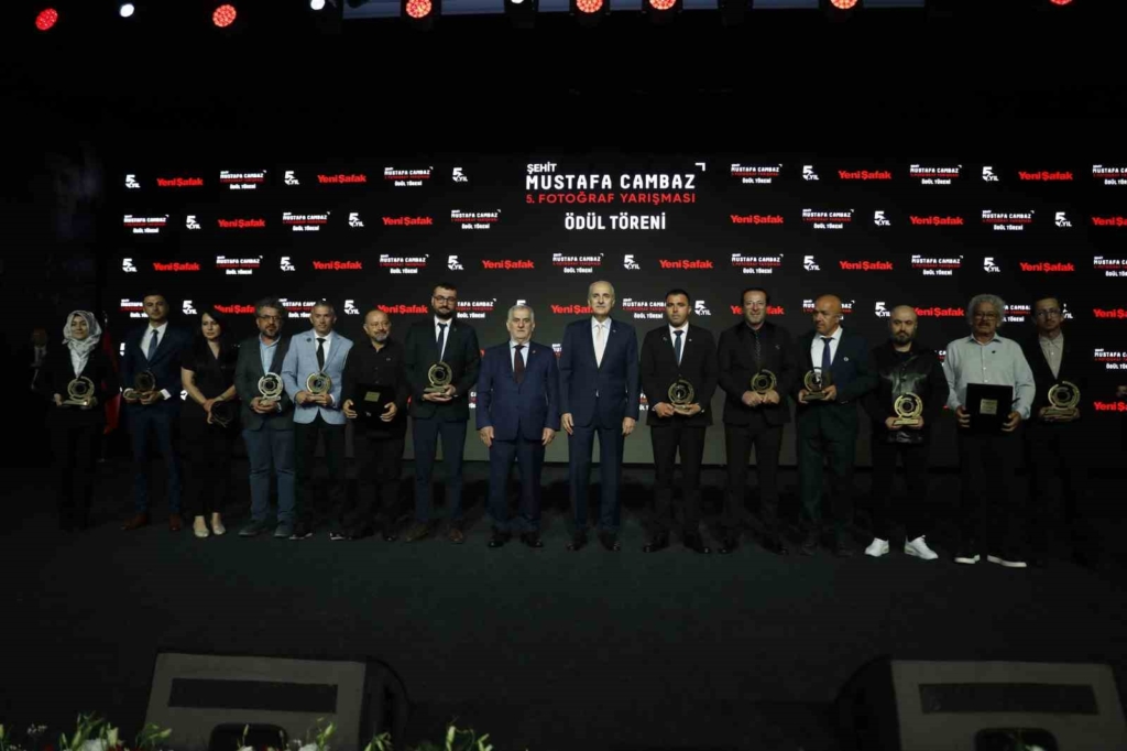TBMM Başkanı Kurtulmuş: "Türkiye’de yeni bir dönemin kapılarını sonuna kadar açıyoruz"