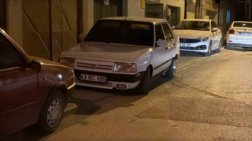 Drift sonrası polisten yaya kaçan ehliyetsiz sürücüye 690 bin TL ceza kesildi