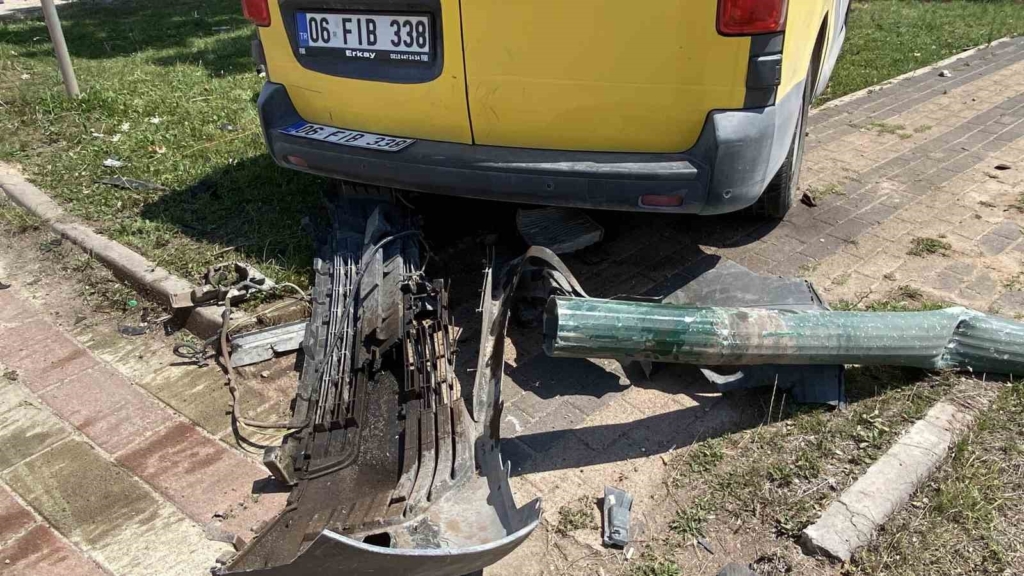 Eskişehir’de korkutan kaza: 2 yaralı