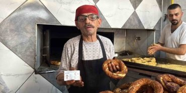 Eskişehir’de soyadıyla mesleği özdeşleşen simit ustası