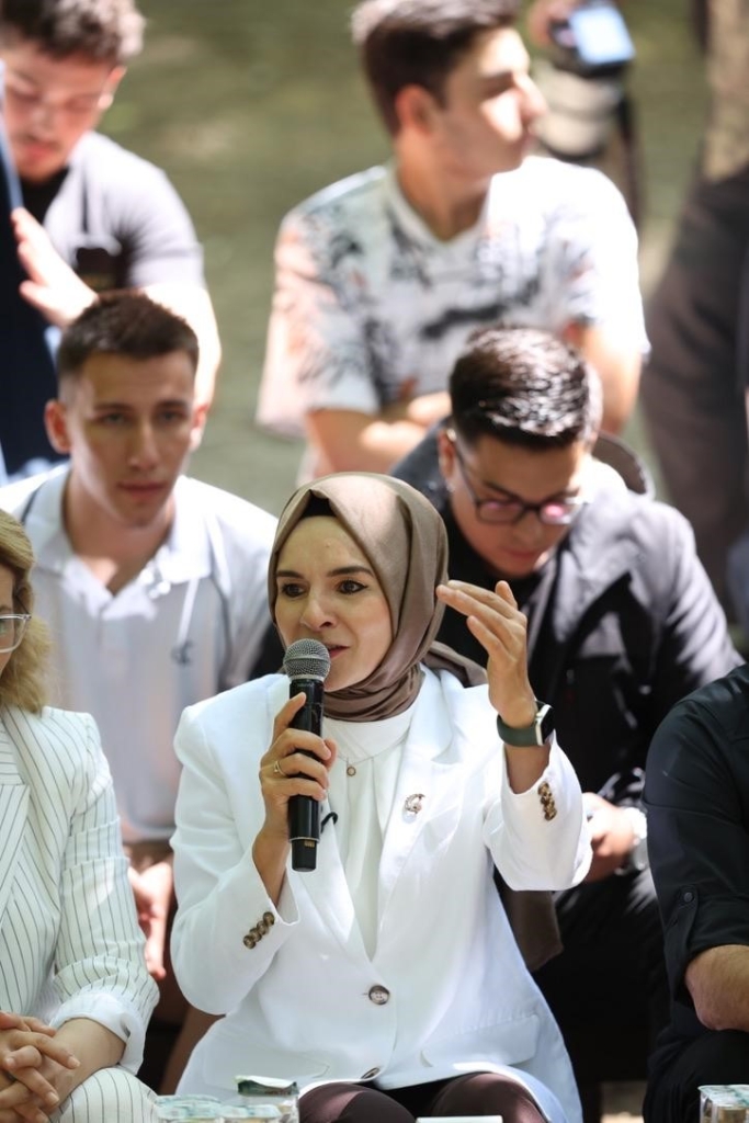 Bakan Göktaş: "Şehit ailelerimize ve gazilerimize müjde niteliğinde bir çalışma çıkacak"