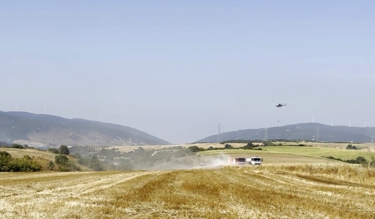 İnegöl’de orman yangınına havadan ve karadan müdahale