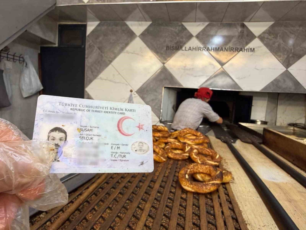 Eskişehir’de soyadıyla mesleği özdeşleşen simit ustası