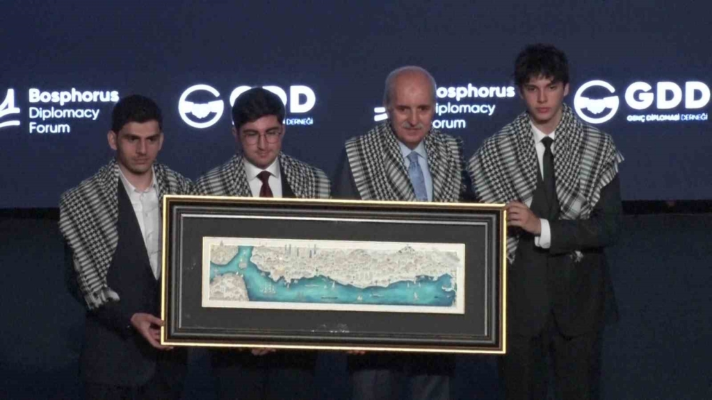 TBMM Başkanı Kurtulmuş: "Cumhuriyetimizin ilk asrının yarısını heba ettiğimiz terör meselesini geride bırakıyoruz"