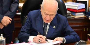 MHP Genel Başkanı Bahçeli: "(Çerçeve yasa) Bu imzayla bin yıllık kardeşliğimiz bir kez daha tescillenmiştir"