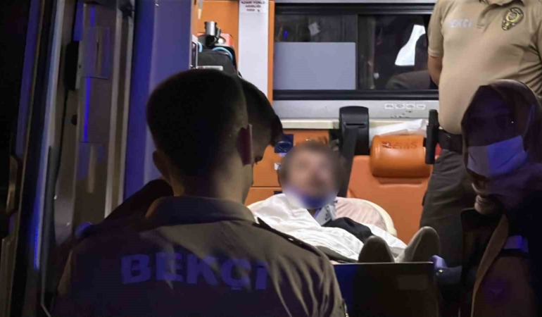 Hastaneden tetkik sonuçlarını beklemeden ayrıldı, beyin kanaması geçirdi