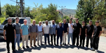 AK Parti Merkez İlçe Teşkilatı Yeniköy’de vatandaşlarla buluştu