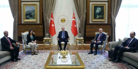 Cumhurbaşkanı Erdoğan DEM Parti heyetini kabul etti