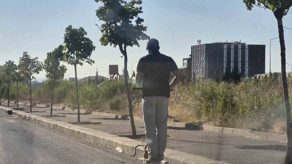Hem kendi hem trafiğin can güvenliğini hiçe saydı