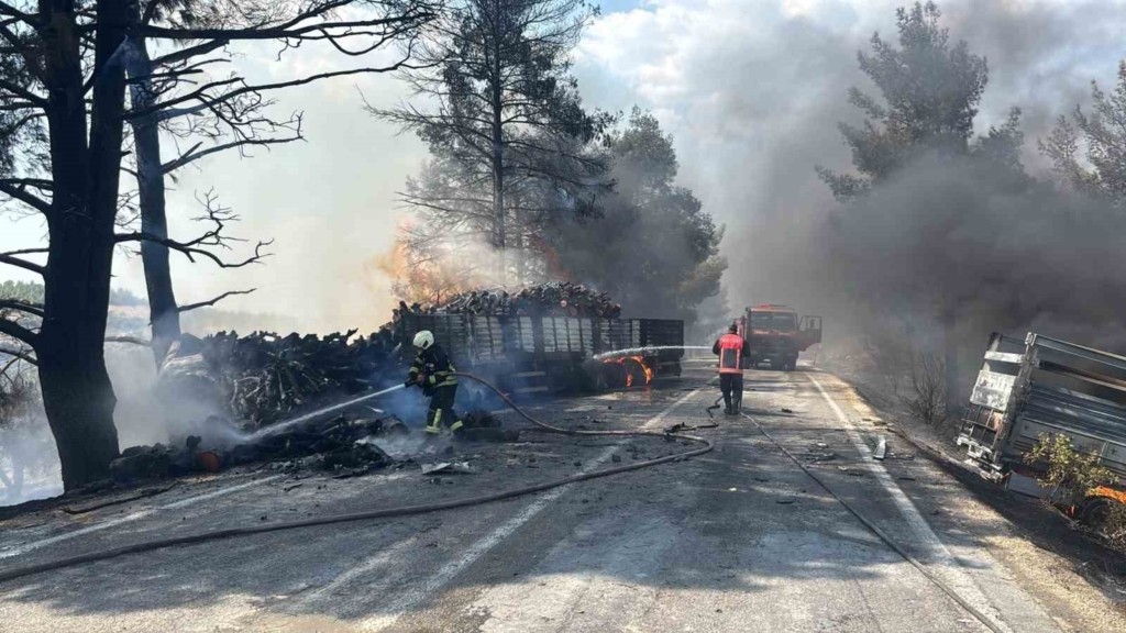 Mersin’de kaza sonrası araçlar alev aldı, yangın ormana sıçradı: 1 ölü, 2 yaralı