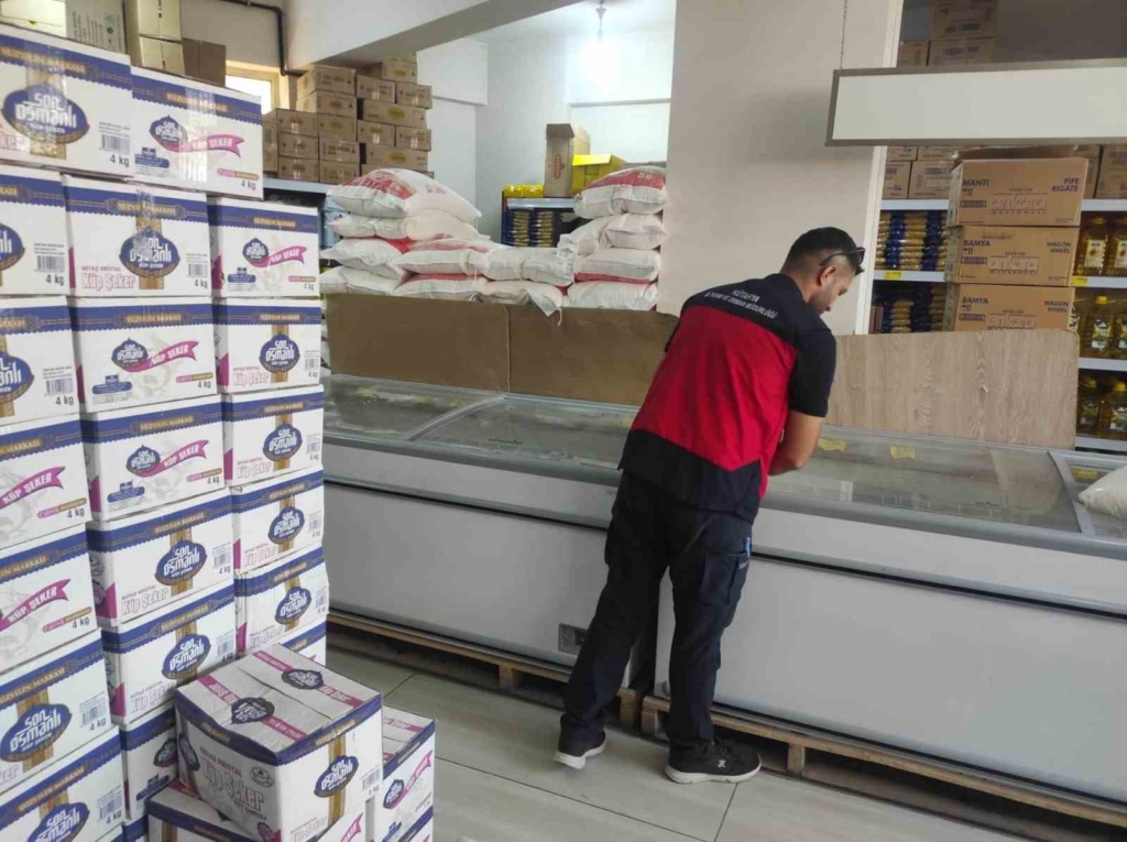 Emet’te gıda işletmelerine yönelik denetimler sürüyor
