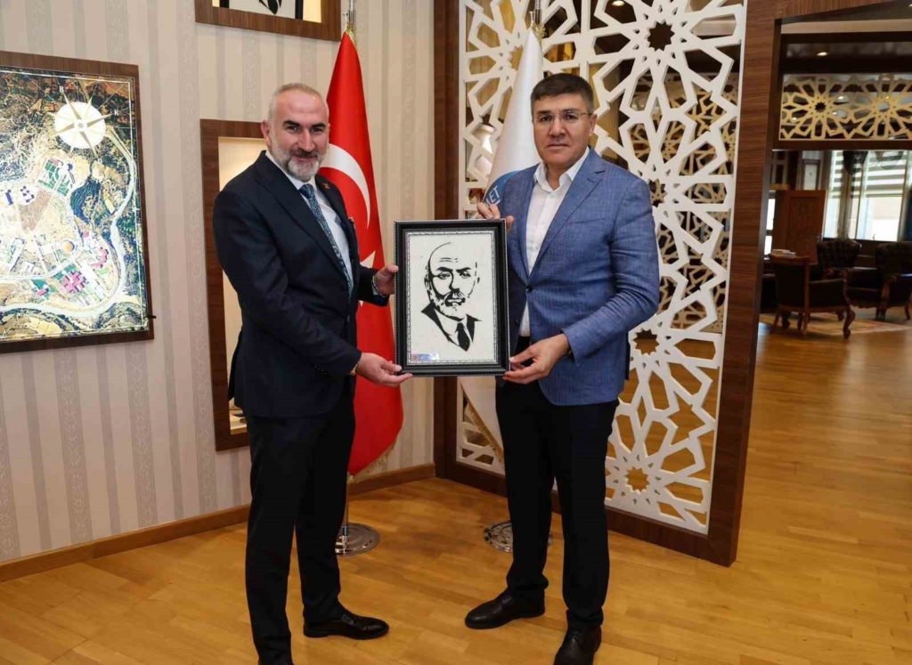 Türkiye-Çin İş Birliği için ’Üniversite-Dernek’ buluşması