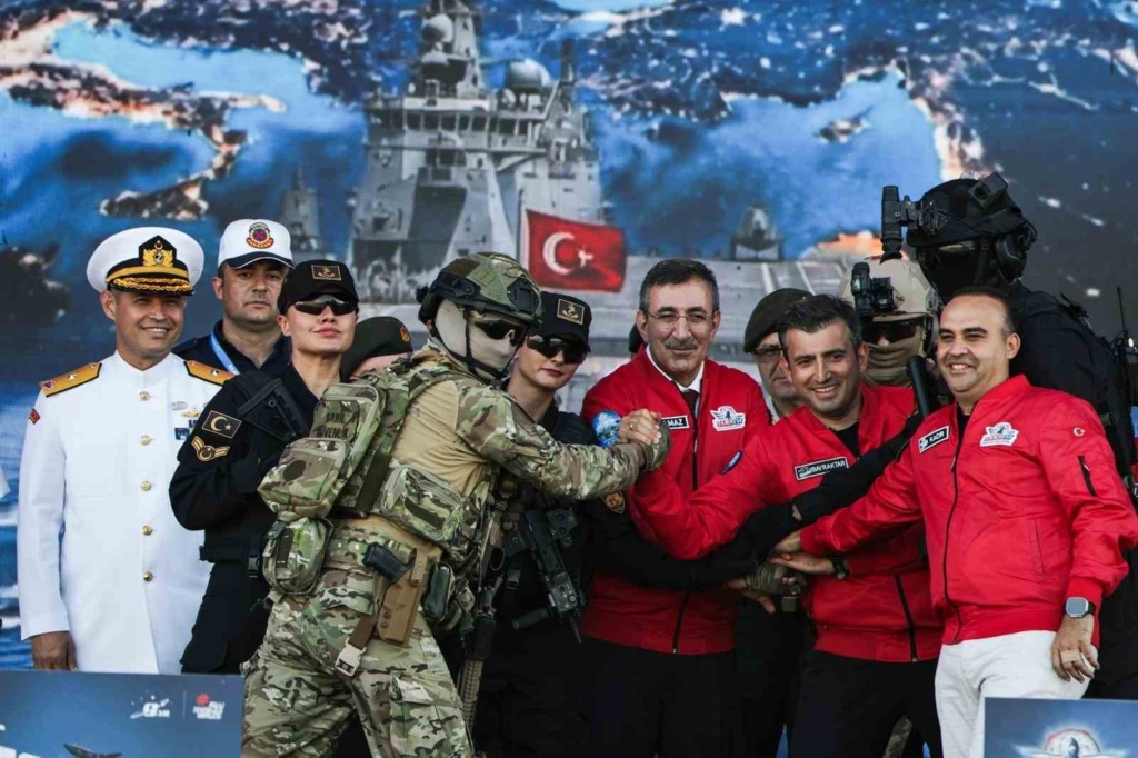 Cumhurbaşkanı Yardımcısı Yılmaz: "Mavi Vatan’daki haklarımızı tavizsiz bir şekilde koruyacağız"