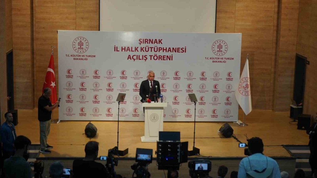 Bakan Ersoy: "Kütüphaneler artık yalnızca kitap okunan yerler değil araştırmanın, üretimin, inovasyonun ve kültürel gelişimin merkezi haline geldi"