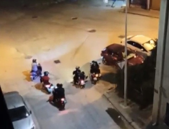 Eskişehir’de gece gürültü yapan motosikletli gruba vatandaş tepkisi
