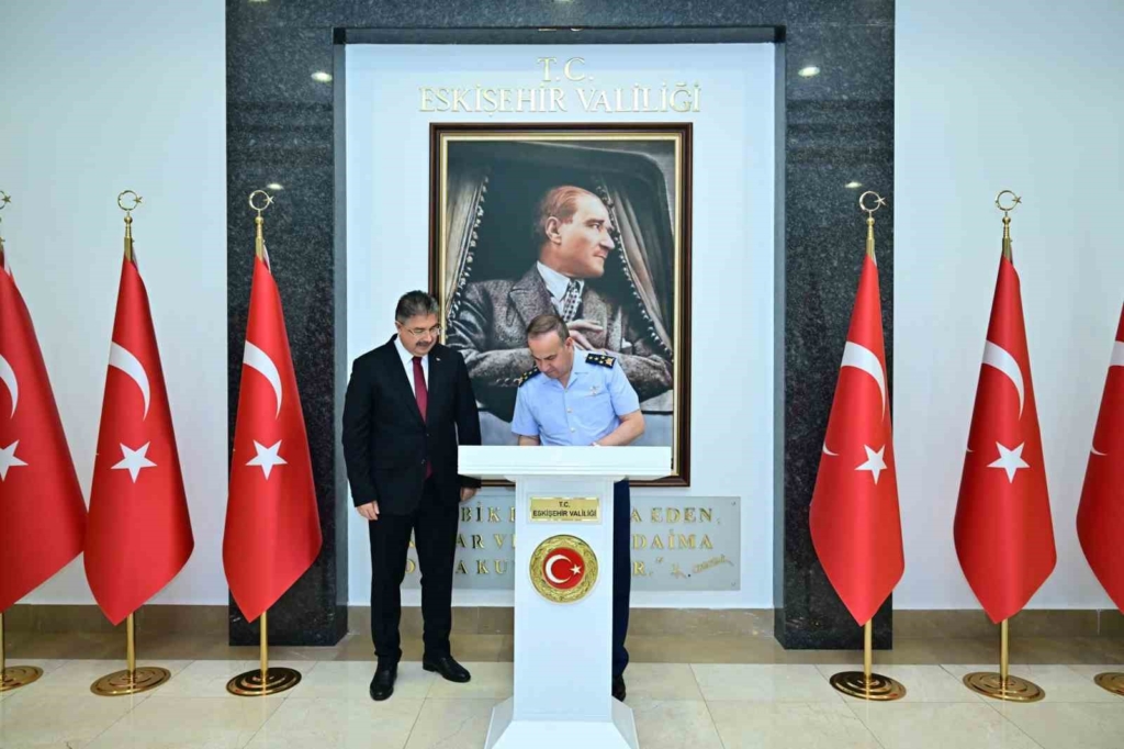 Hava Kuvvetleri Komutanlığına atanan Orgeneral Dalkıran’dan Vali Yılmaz’a veda ziyareti