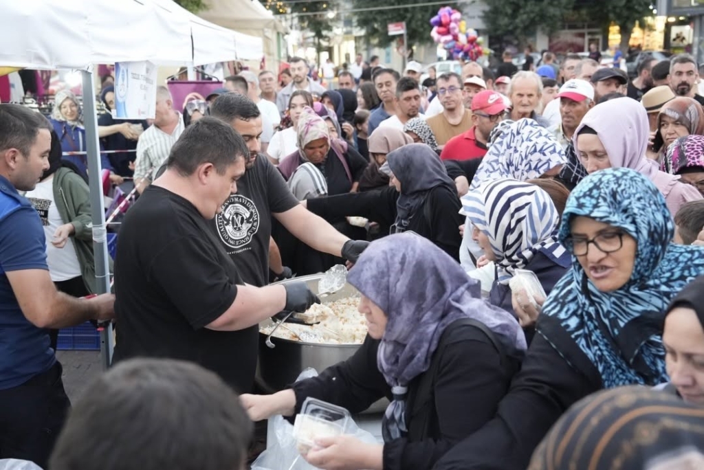 Tavşanlı’da ’Alışveriş Günleri’ başladı