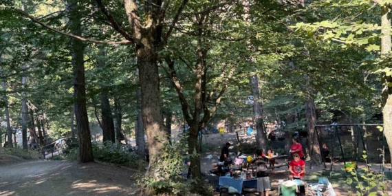 Doğasıyla hayran bırakan Beşikderesi Şelalesi’nde hafta sonu yoğunluğu