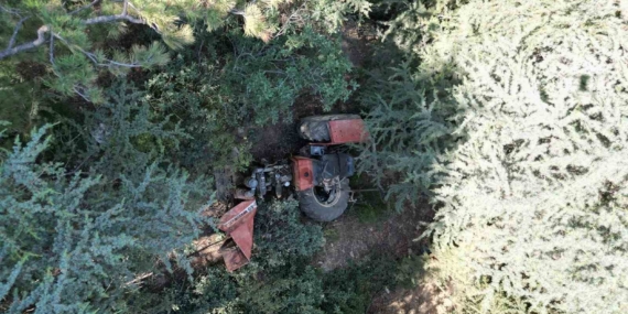 Afyonkarahisar’da 30 metrelik uçurumda can pazarı