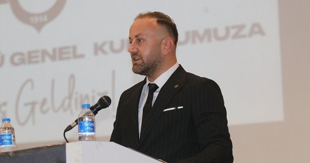 Altay, kayyımla karşı karşıya