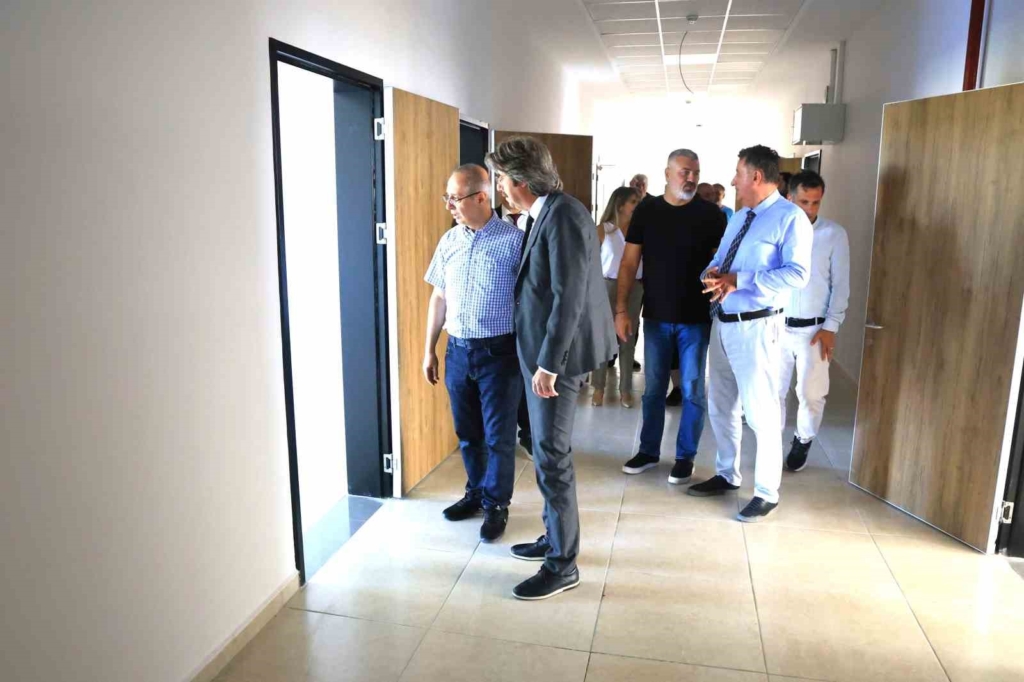 BUÜ’deki sanat eğitimi ana kampüste devam edecek