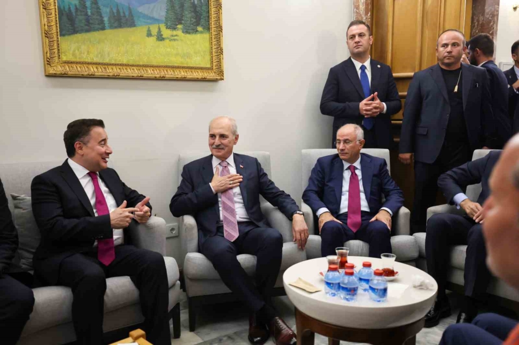 TBMM Başkanı Kurtulmuş’tan kulis ziyareti