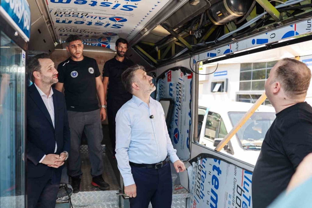 Büyükşehir’den afetlere hazır iki yeni mobil araç
