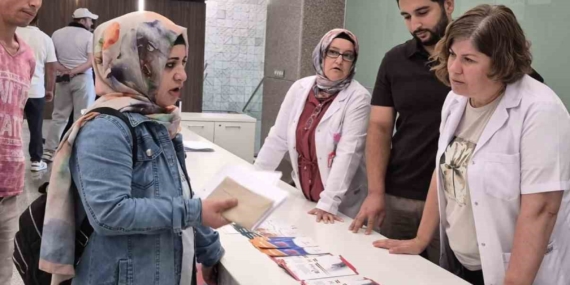 Kütahya Şehir Hastanesi’nde viral hepatite karşı farkındalık çalışması