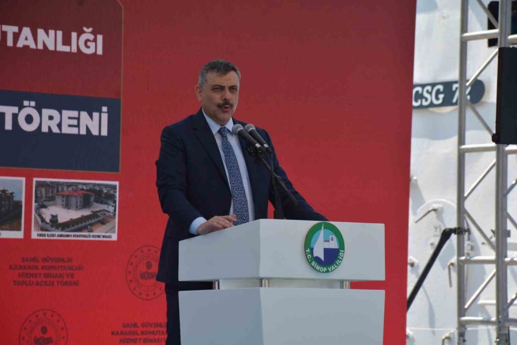 Bakan Çiftçi Sinop’ta 525 milyon TL’lik yatırımları açtı: "Devlet vatandaşına daha hızlı ulaşacak"